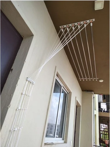 Balcony cloth hanger